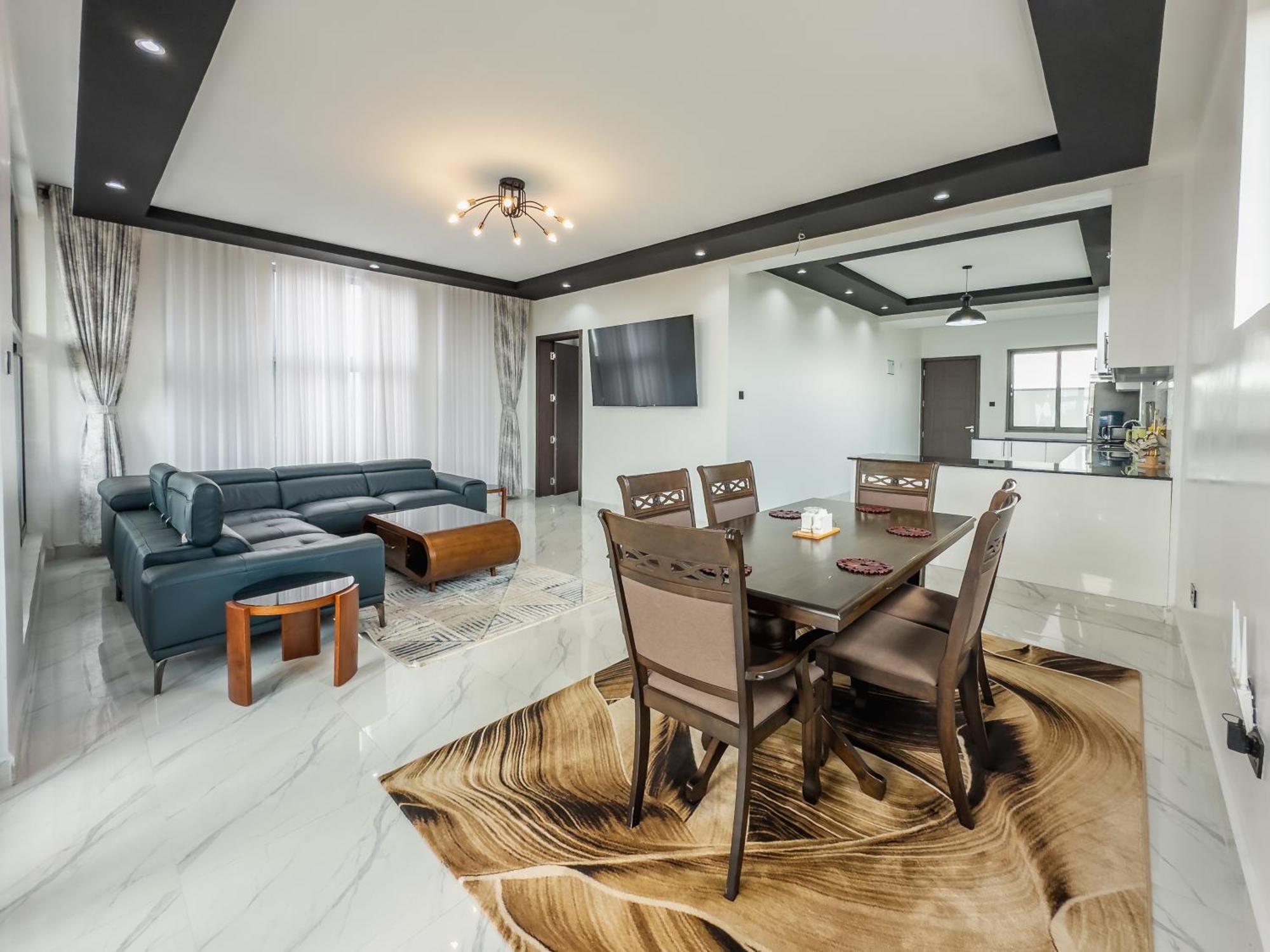 奈瓦沙Avian Court Penthouse公寓式酒店 外观 照片